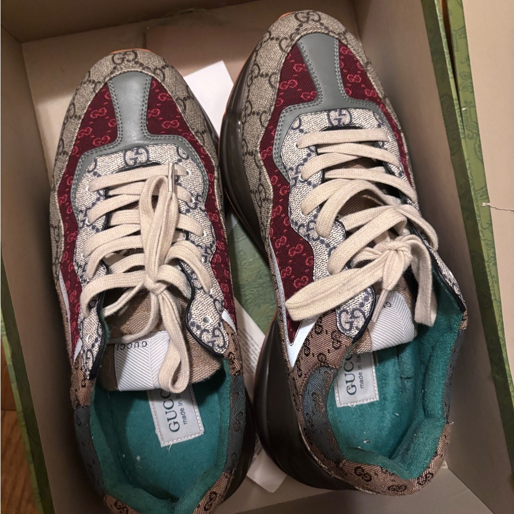 Gucci Men's Sneakers - Red, Gray, and Cream